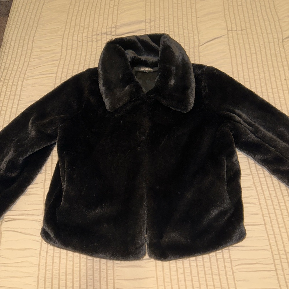 Wmns Fur Coat
